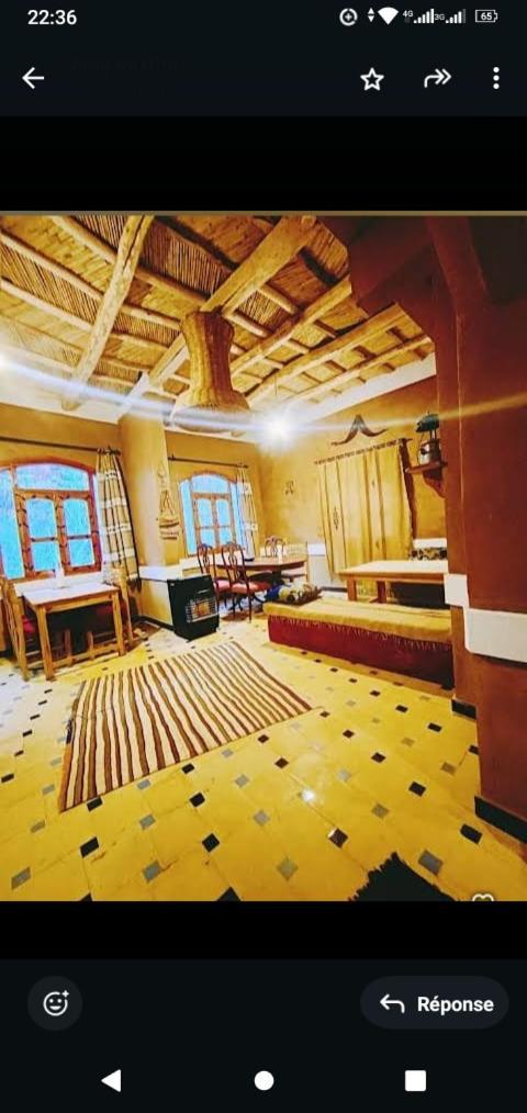 Riad Pizzeria Marhaba Akhendachou n'Ait Ouffi ภายนอก รูปภาพ